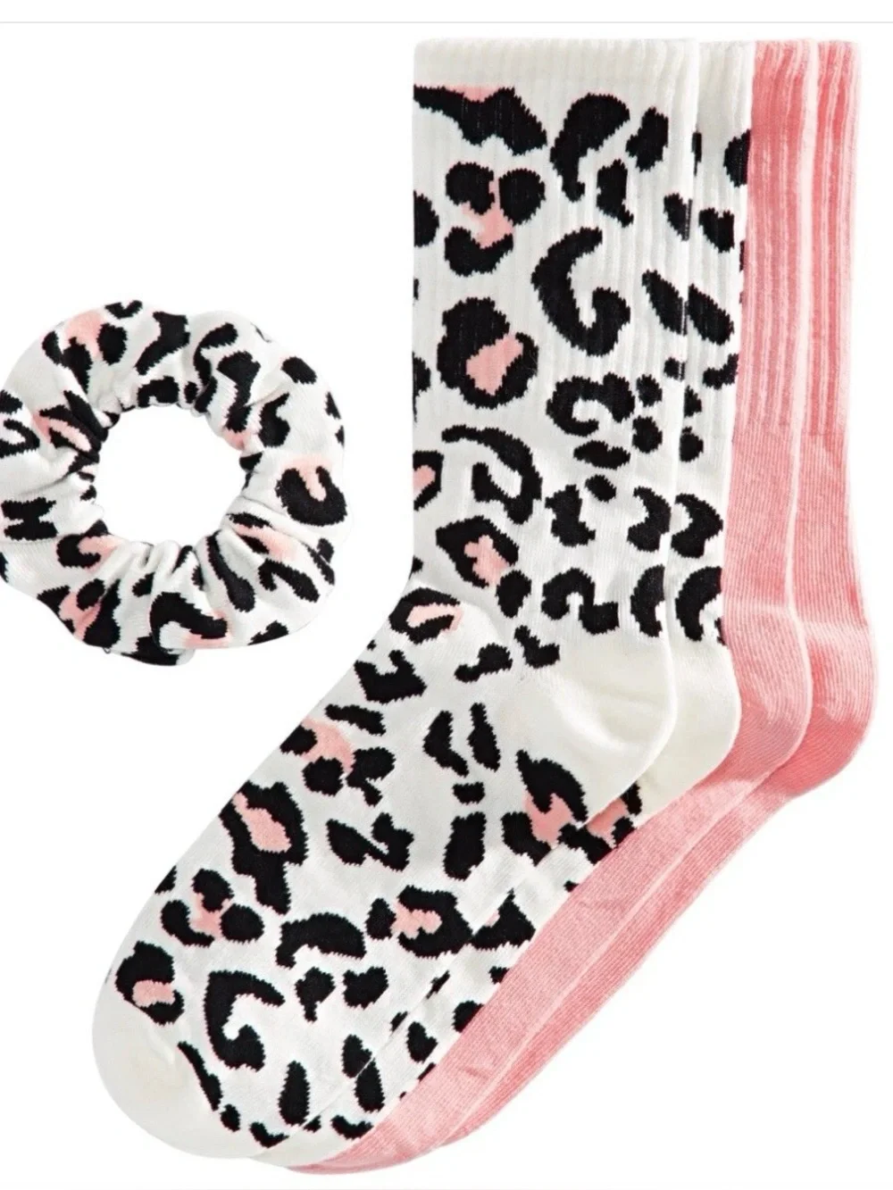 Jenni Womens 2 Pair Crew Socks and Scrunchie Set Size 9-11, Pink Leo $16.99